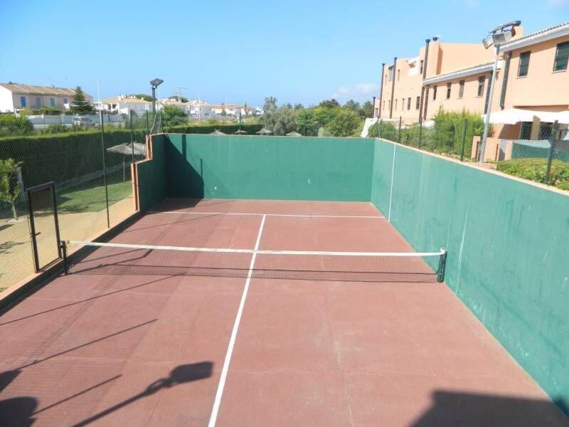 Rosma Islantilla, Entre El Mar Y El Golf